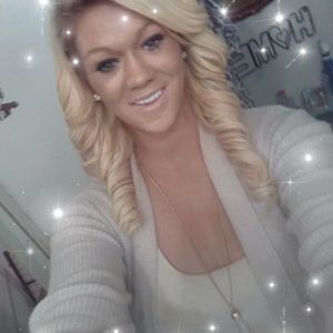 Meet your Posher, Deannea